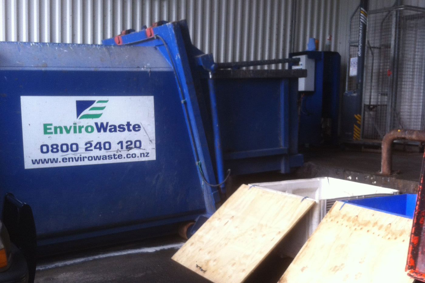 Compactor Servicing for Irvines